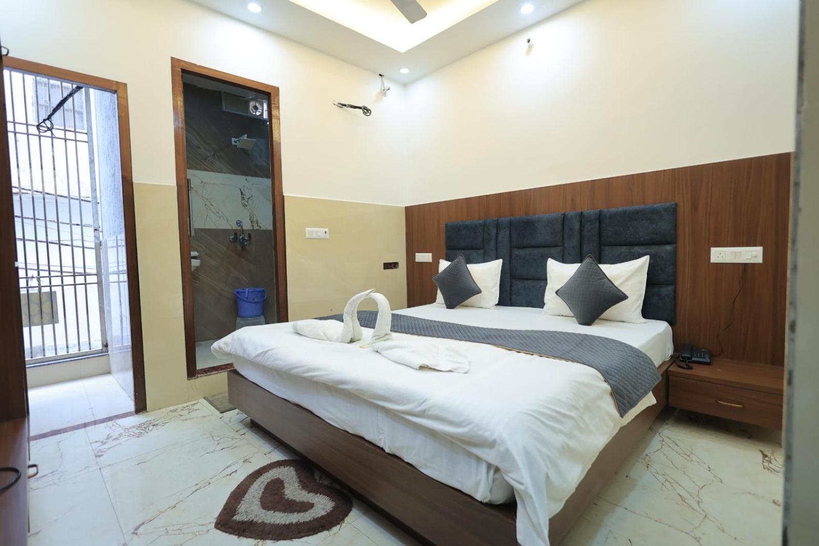 Shri Bankey Bihari Homestay Vrindavan